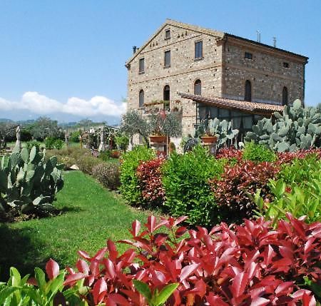 Locanda Dei Cocomeri Montalto Uffugo Bagian luar foto
