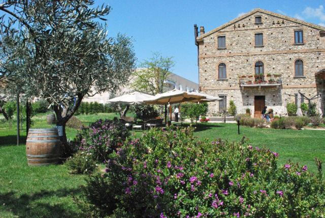 Locanda Dei Cocomeri Montalto Uffugo Bagian luar foto
